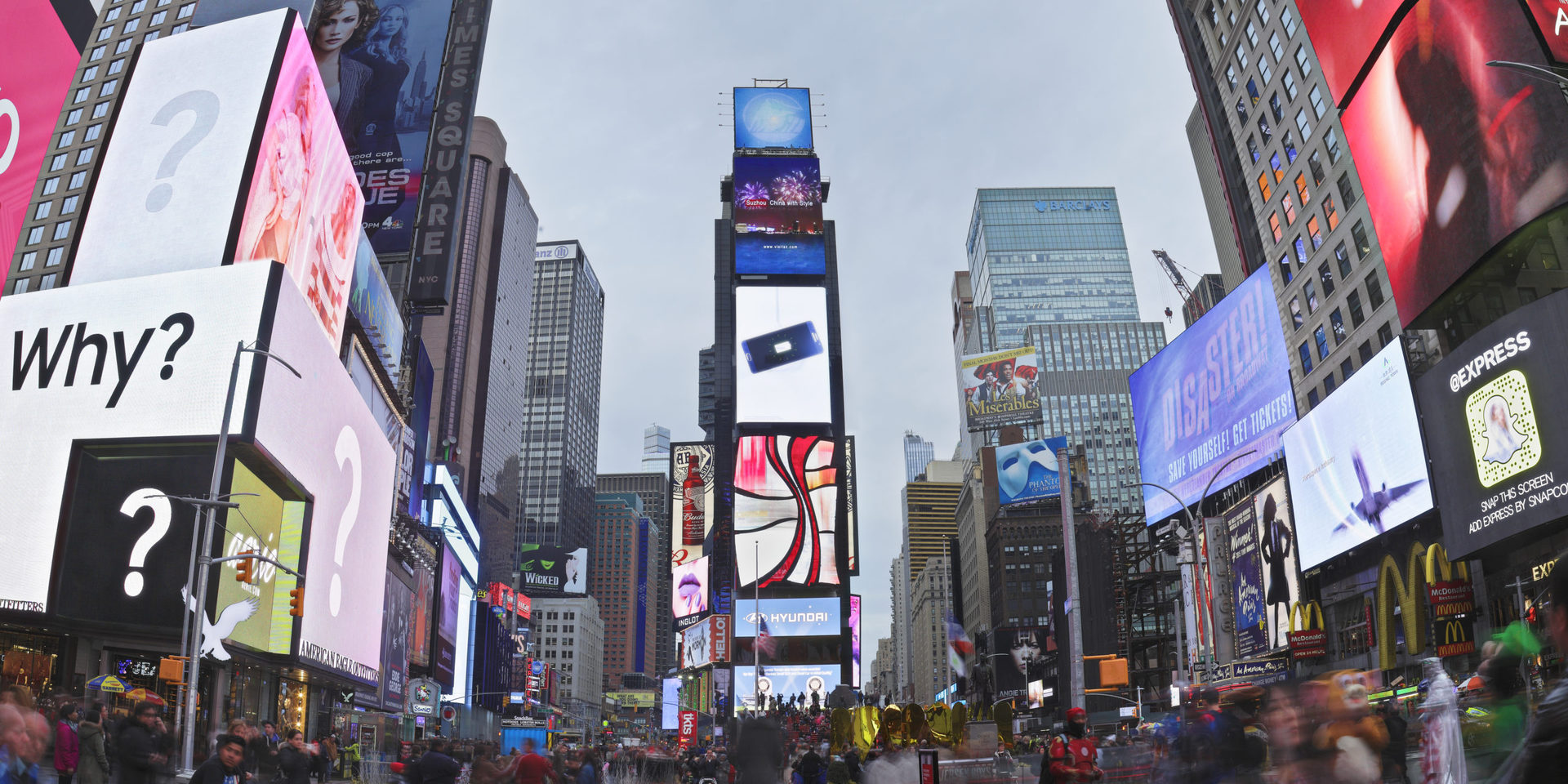 Times Square Billboards/Digital Out of Home Advertisements