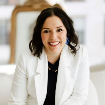 Headshot of Clare Liston