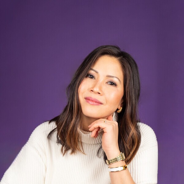 Headshot of Laurie Lam